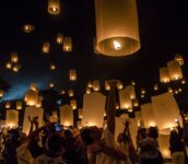 170510090219-2-vesak-day